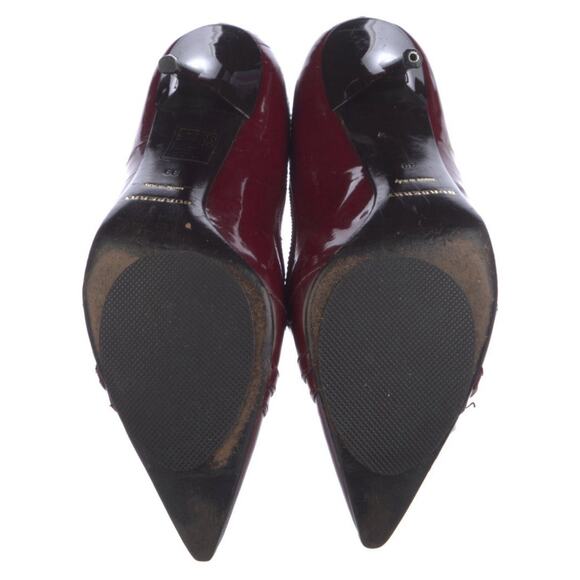 BURBERRY Burgundy Quilted Patent Leather Silver Buckle Heels Pumps EU 39 US 9 - Picture 5 of 5